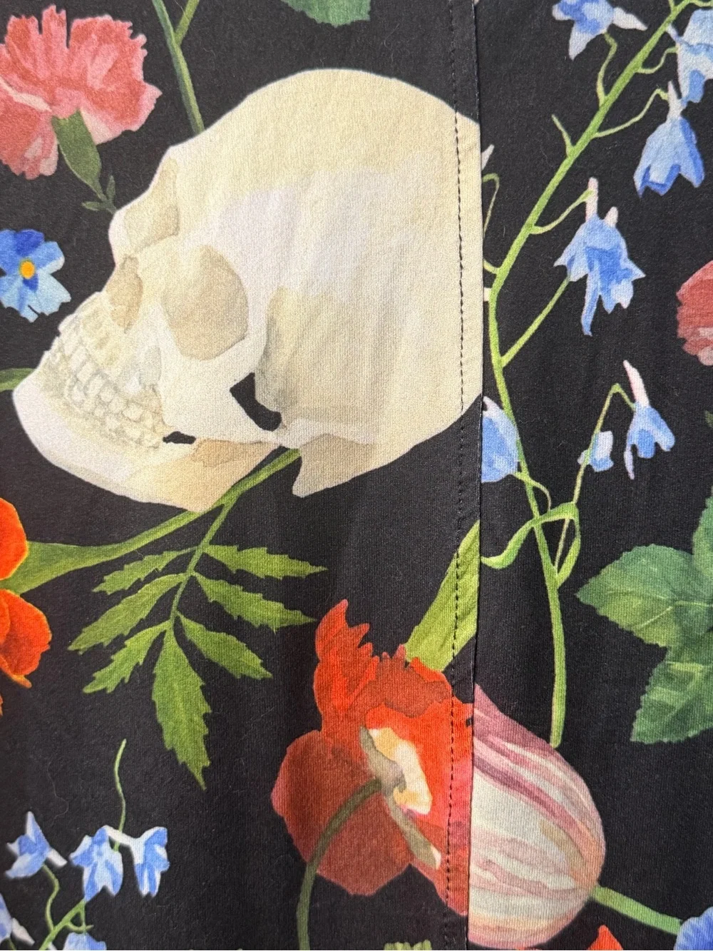 Unisex Black Floral HAND-PAINTED DUTCH FLORAL & Skull Pajama onesie size large